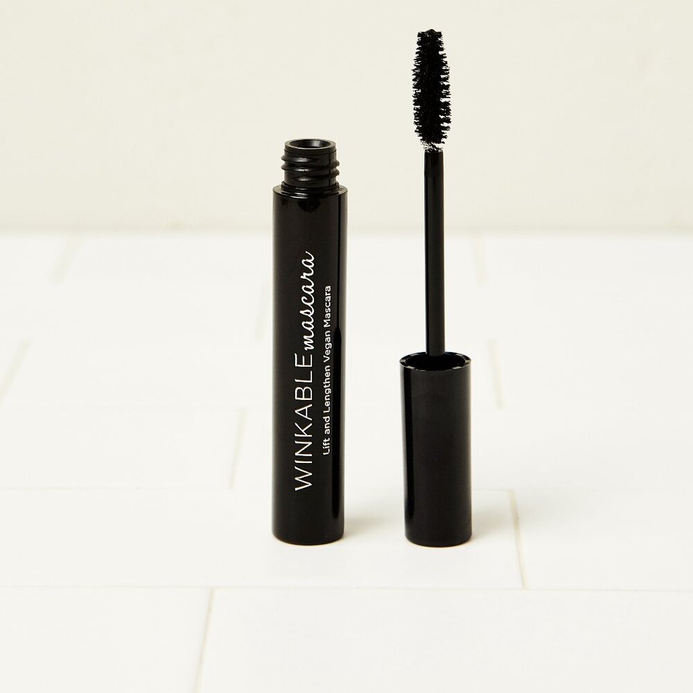 Top Shelf Volume + Curl Mascara Black  New in Package